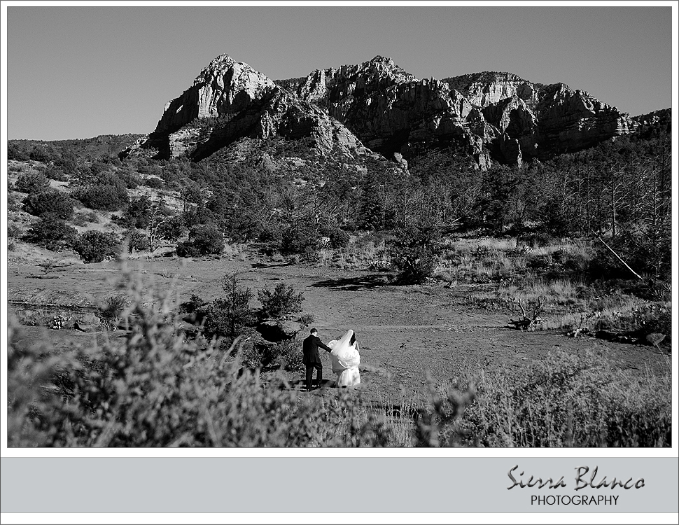 2. FIRST LOOK Nieves-Charamonte.Huck.Sierra Blanco