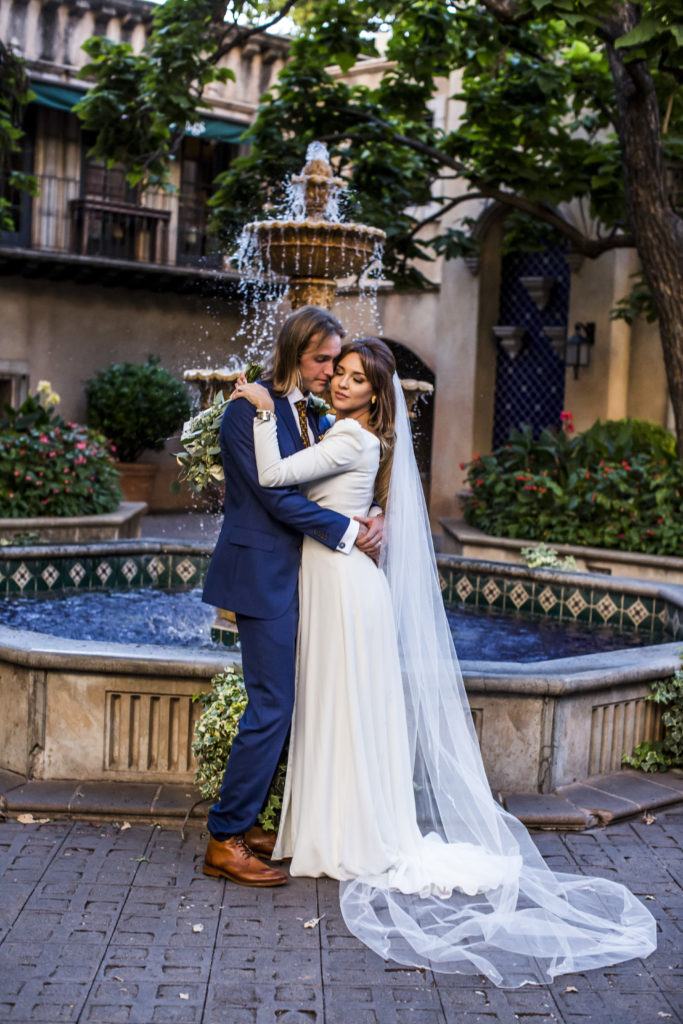 Miami Wedding Photographer Discovers Blue Soled Louboutin Shoes